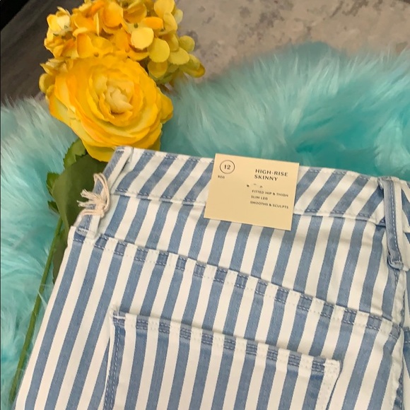 NEW! Blue And White Striped Skinny Jeans - Picture 6 of 6